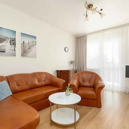 Spacerowa Cozy With Balcony In By Renters Apartment Kolberg