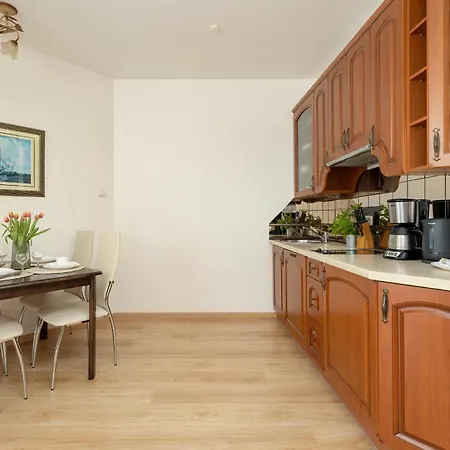 Апартаменты Spacerowa Cozy With Balcony In By Renters Колобжег